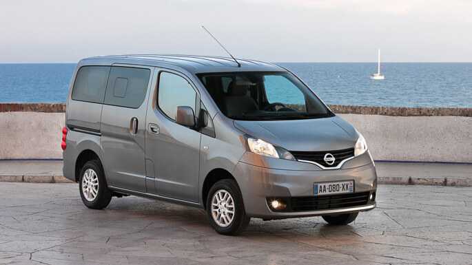 nissan-nv200-new-front